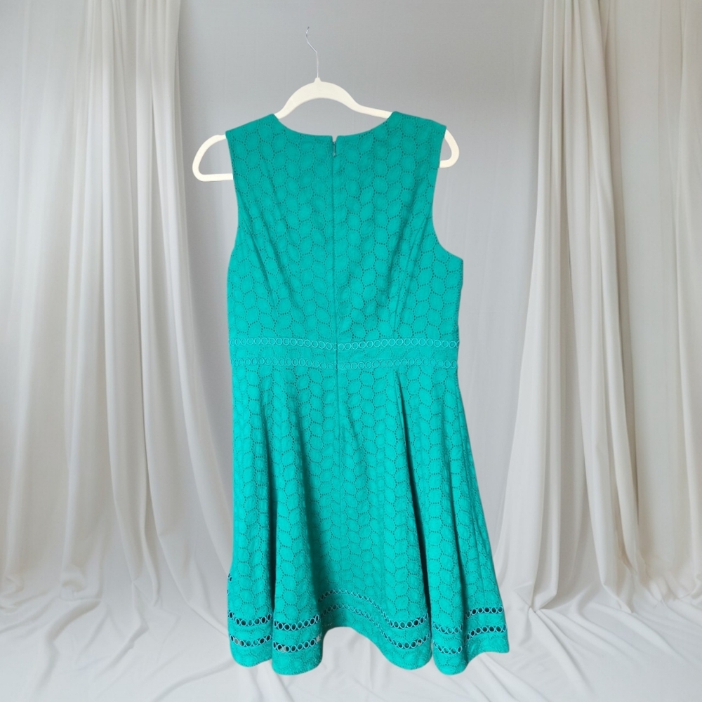 Calvin Klein‎ Teal Eyelet Fit & Flare Dress - Picture 2 of 3